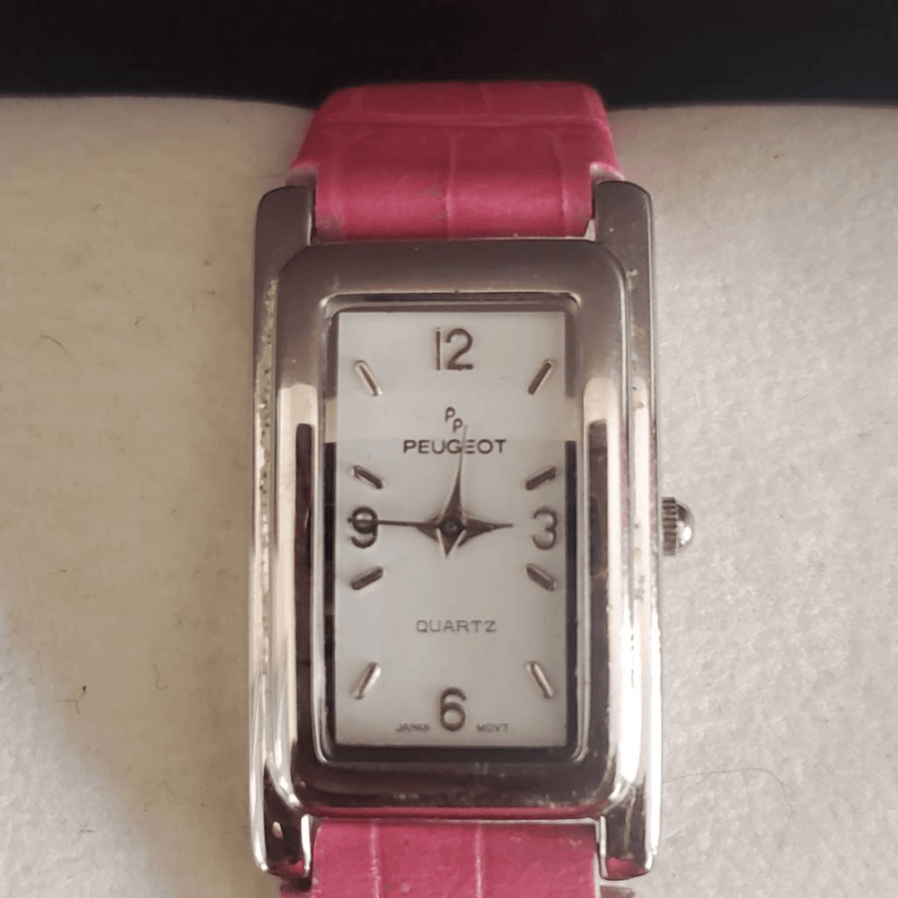 Peugeot Ladies Silvertone‎ Watch with Pink Crocodile Band Fresh Battery